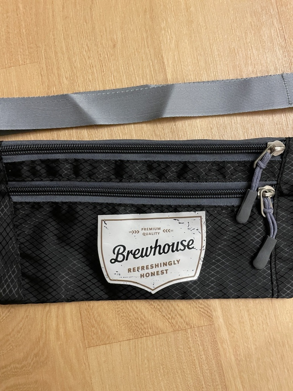 Brewhouse Fanny Pack Multipocket - Picture 2 of 4